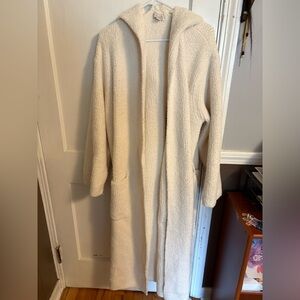Barefoot Dreams Cozy Cream Robe